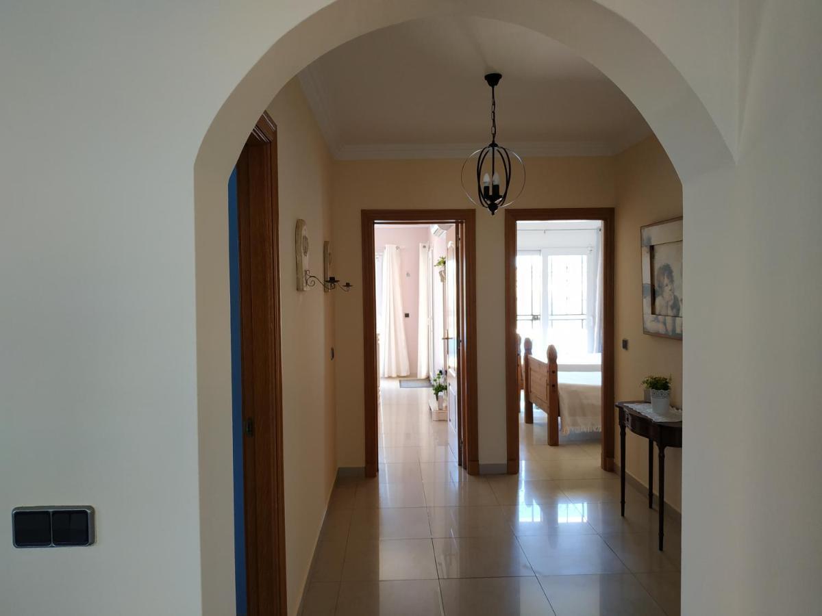 Villa Casa Del Sol 3 Bedroom Villa With Private Solar Covered 12M X 6M Pool Minimum Stay 7 Nights Chromecast And Wifi Throughout The Property Triquivijate Exteriör bild