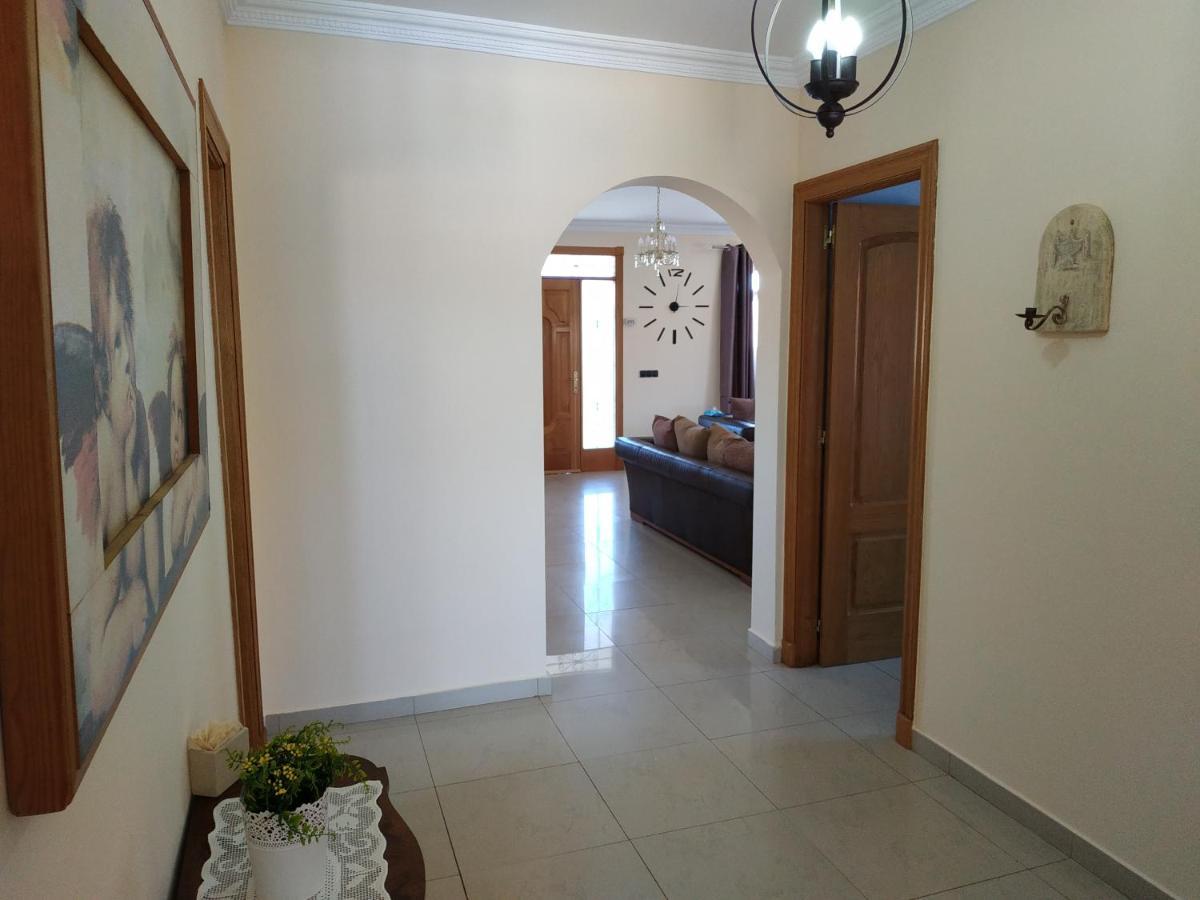 Villa Casa Del Sol 3 Bedroom Villa With Private Solar Covered 12M X 6M Pool Minimum Stay 7 Nights Chromecast And Wifi Throughout The Property Triquivijate Exteriör bild