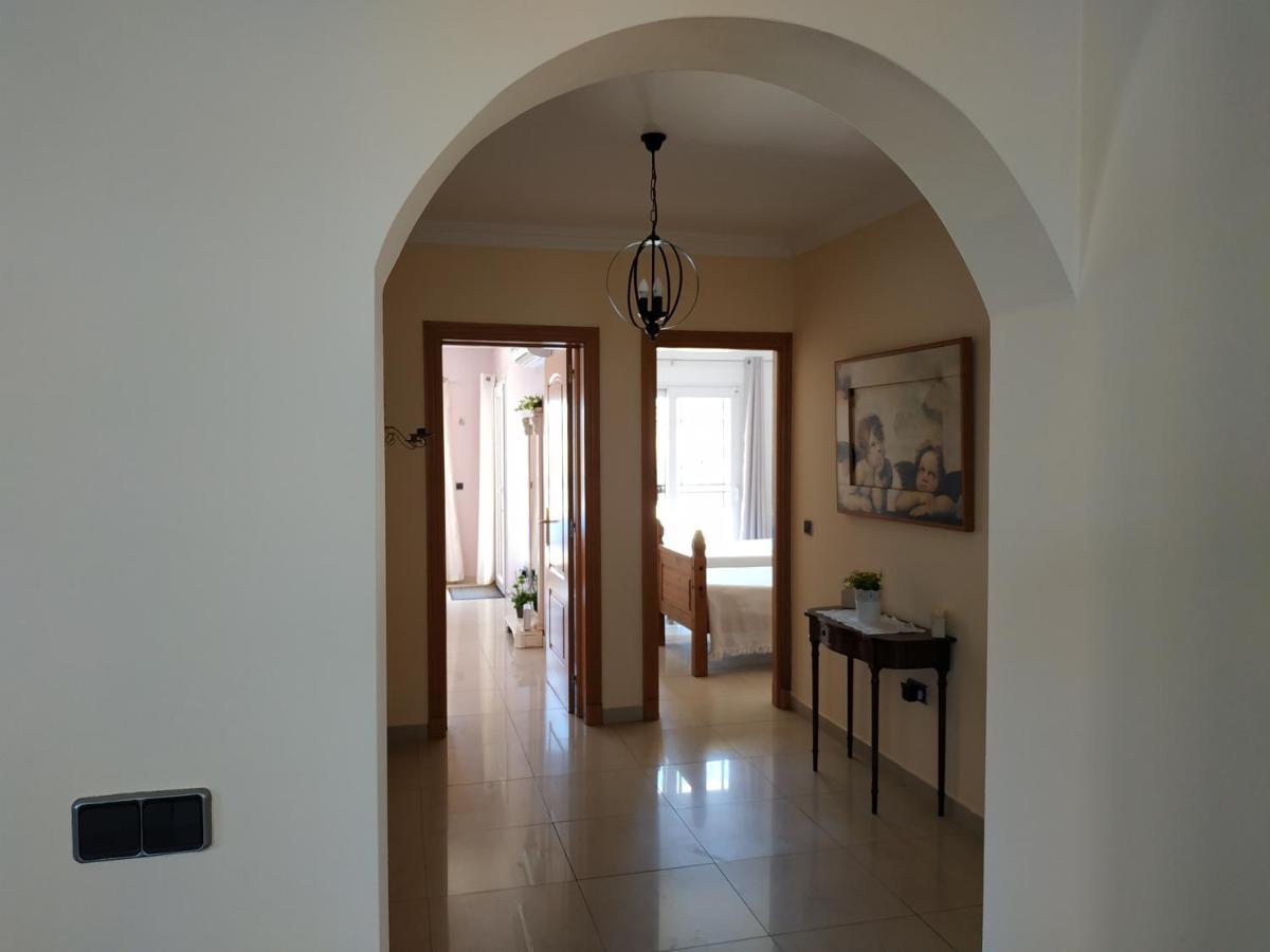 Villa Casa Del Sol 3 Bedroom Villa With Private Solar Covered 12M X 6M Pool Minimum Stay 7 Nights Chromecast And Wifi Throughout The Property Triquivijate Exteriör bild