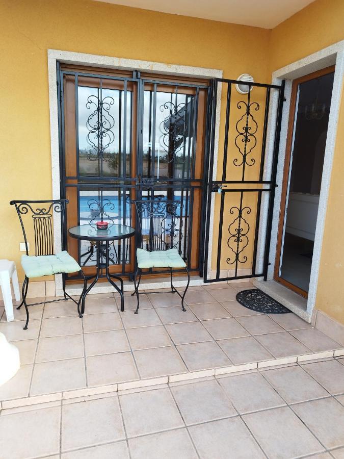 Villa Casa Del Sol 3 Bedroom Villa With Private Solar Covered 12M X 6M Pool Minimum Stay 7 Nights Chromecast And Wifi Throughout The Property Triquivijate Exteriör bild