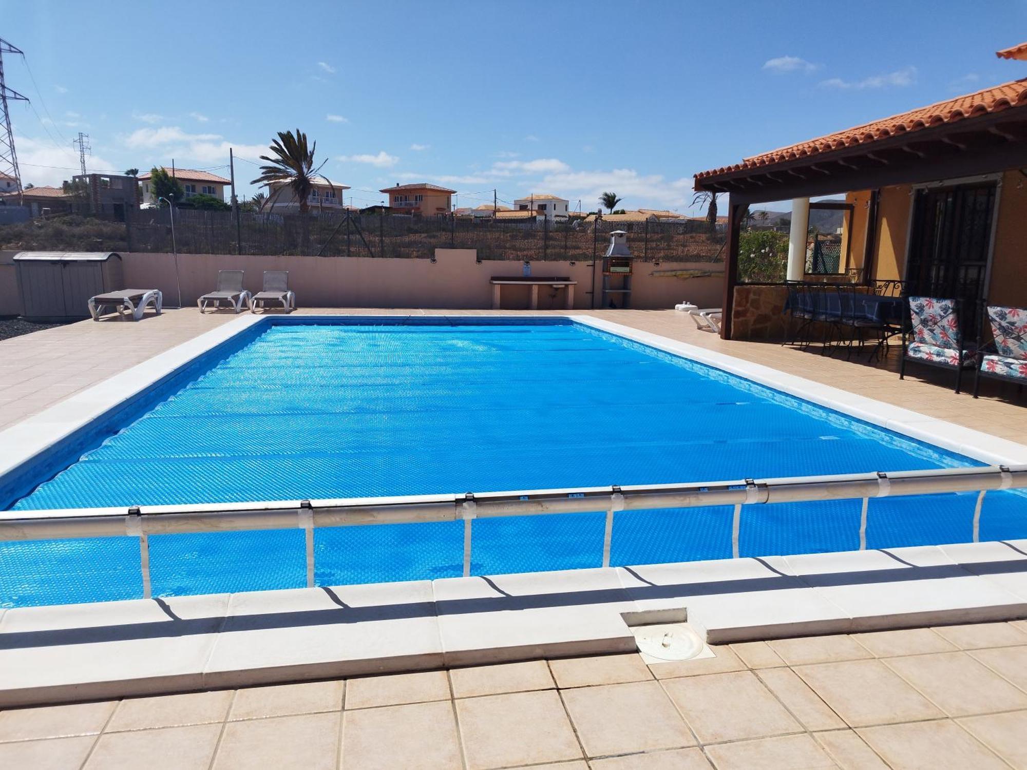 Villa Casa Del Sol 3 Bedroom Villa With Private Solar Covered 12M X 6M Pool Minimum Stay 7 Nights Chromecast And Wifi Throughout The Property Triquivijate Exteriör bild